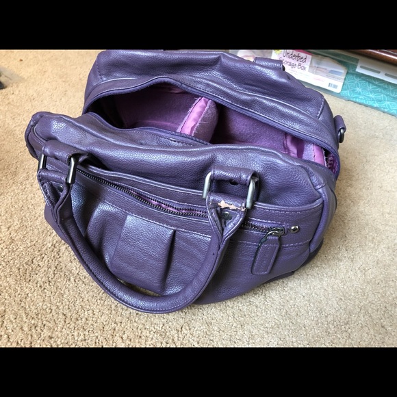 Kelly Moore Camera Bag - Picture 3 of 5